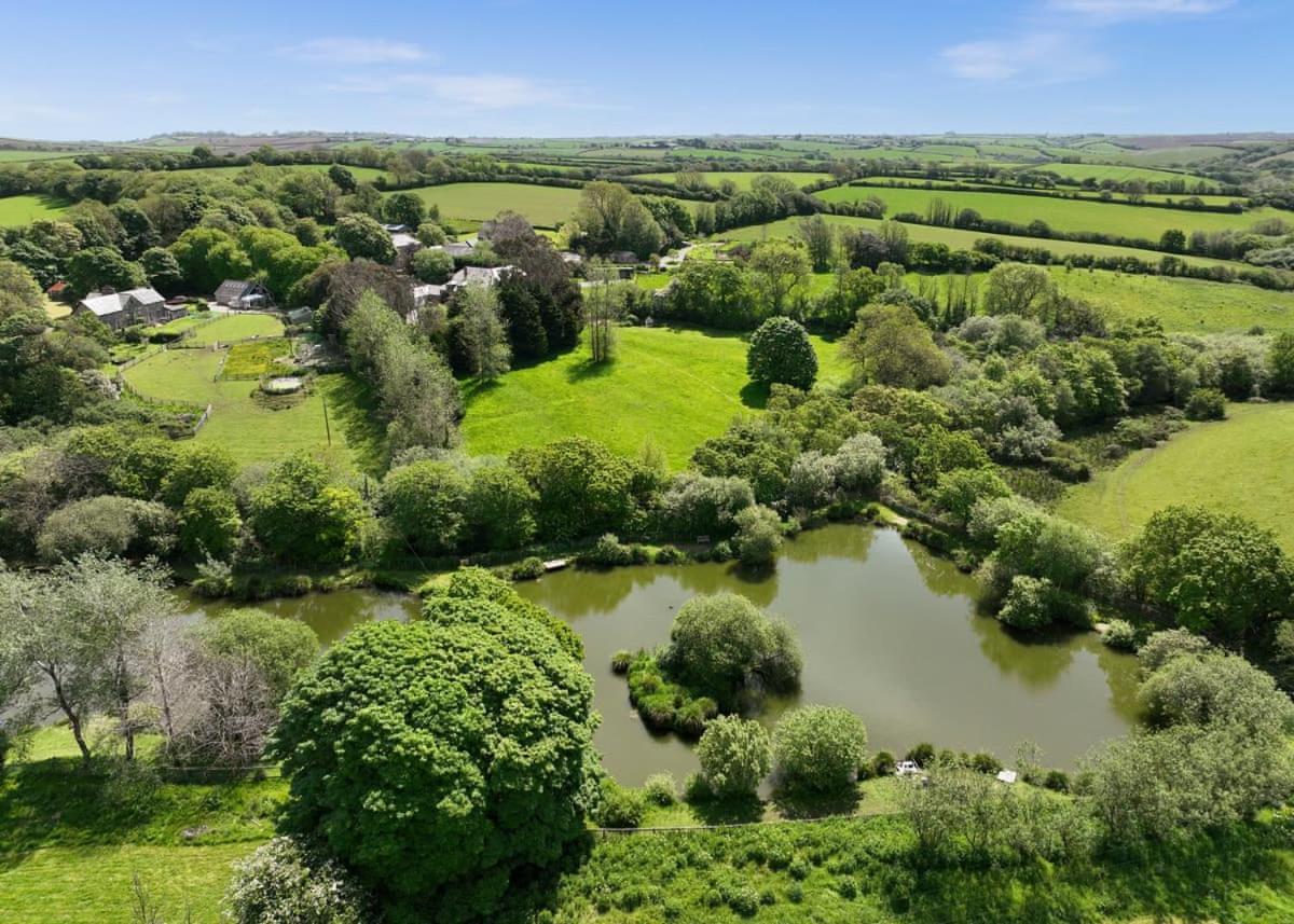 Meadow Lakes Holiday Park St Austell Exteriér fotografie