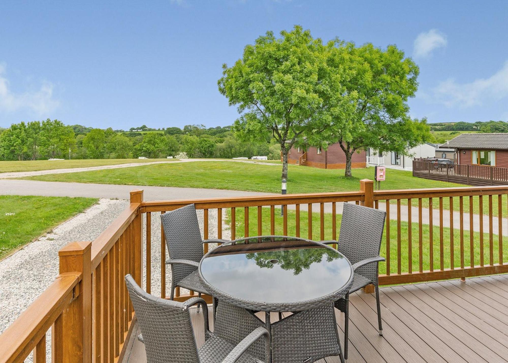 Meadow Lakes Holiday Park St Austell Exteriér fotografie