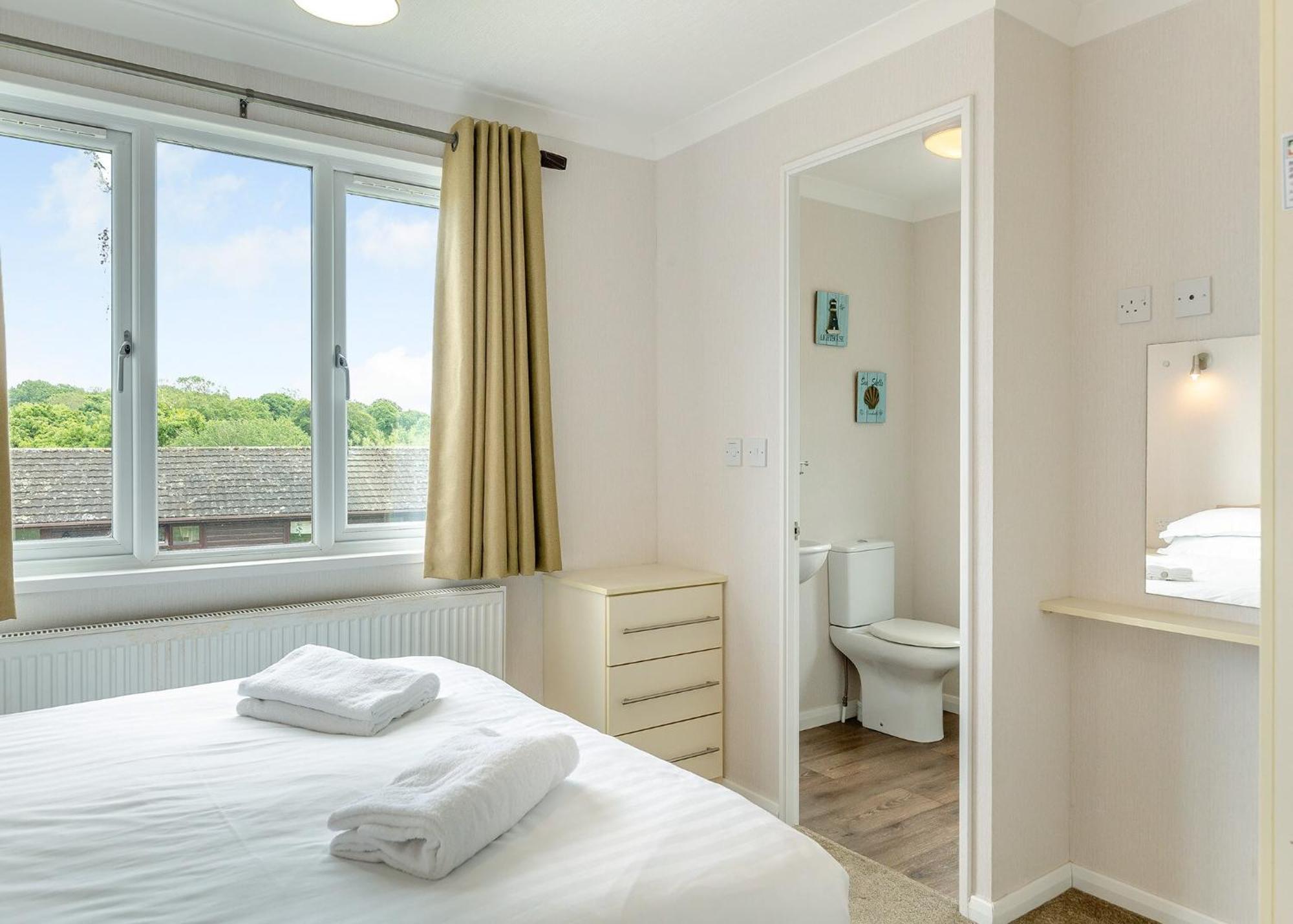 Meadow Lakes Holiday Park St Austell Exteriér fotografie